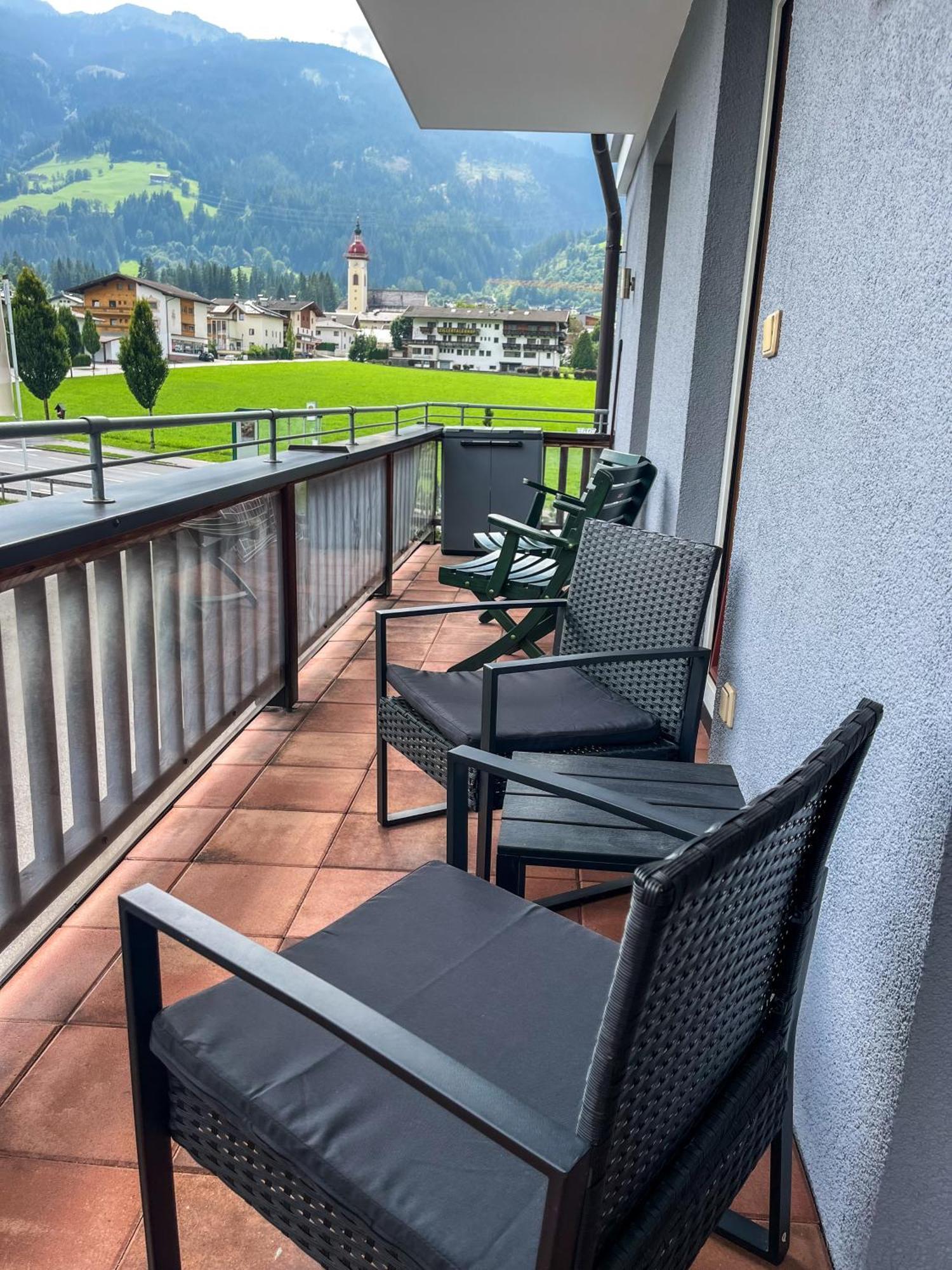 Apart Hartl Ried im Zillertal Exterior photo